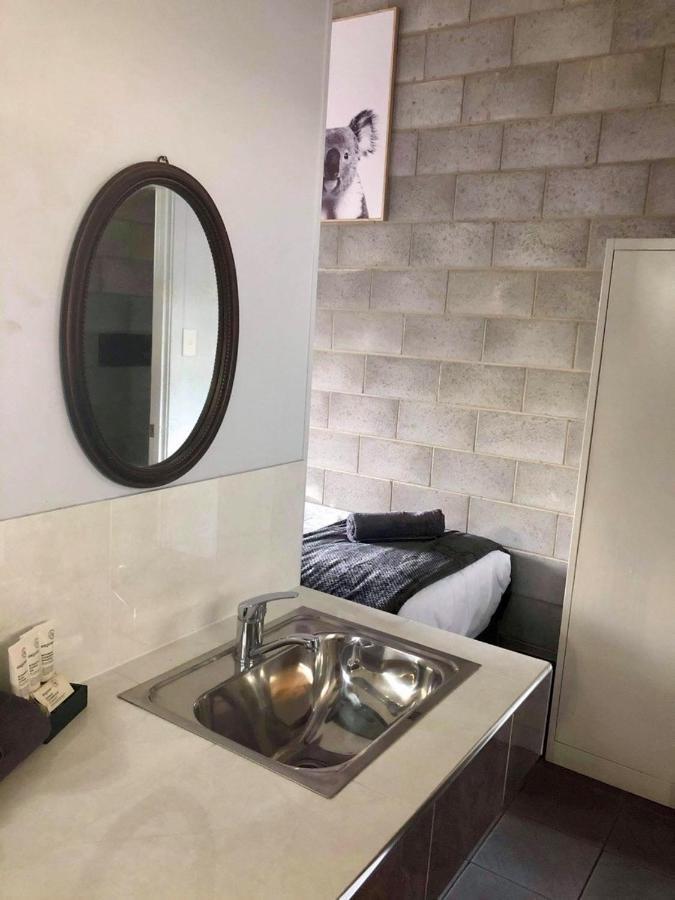 Granite Belt Cabins Hotel Stanthorpe Bagian luar foto
