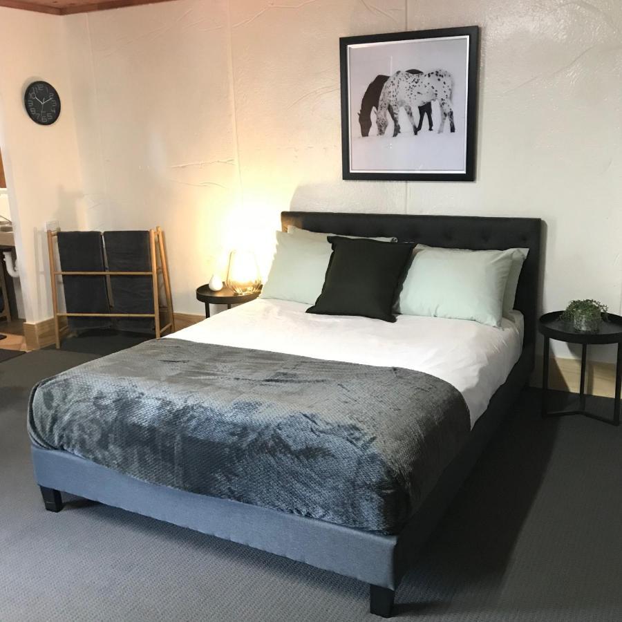 Granite Belt Cabins Hotel Stanthorpe Bagian luar foto